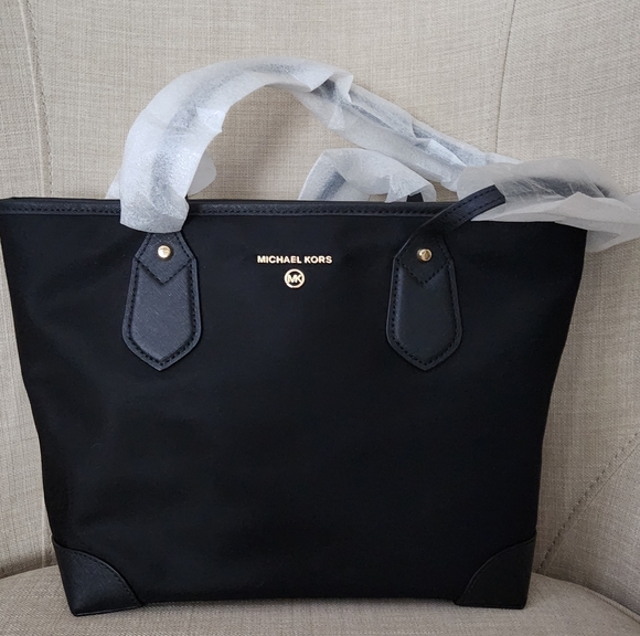 Michael Kors Handbags - NWT Michael Kors Black Eva Nylon Garbardine Tote Bag